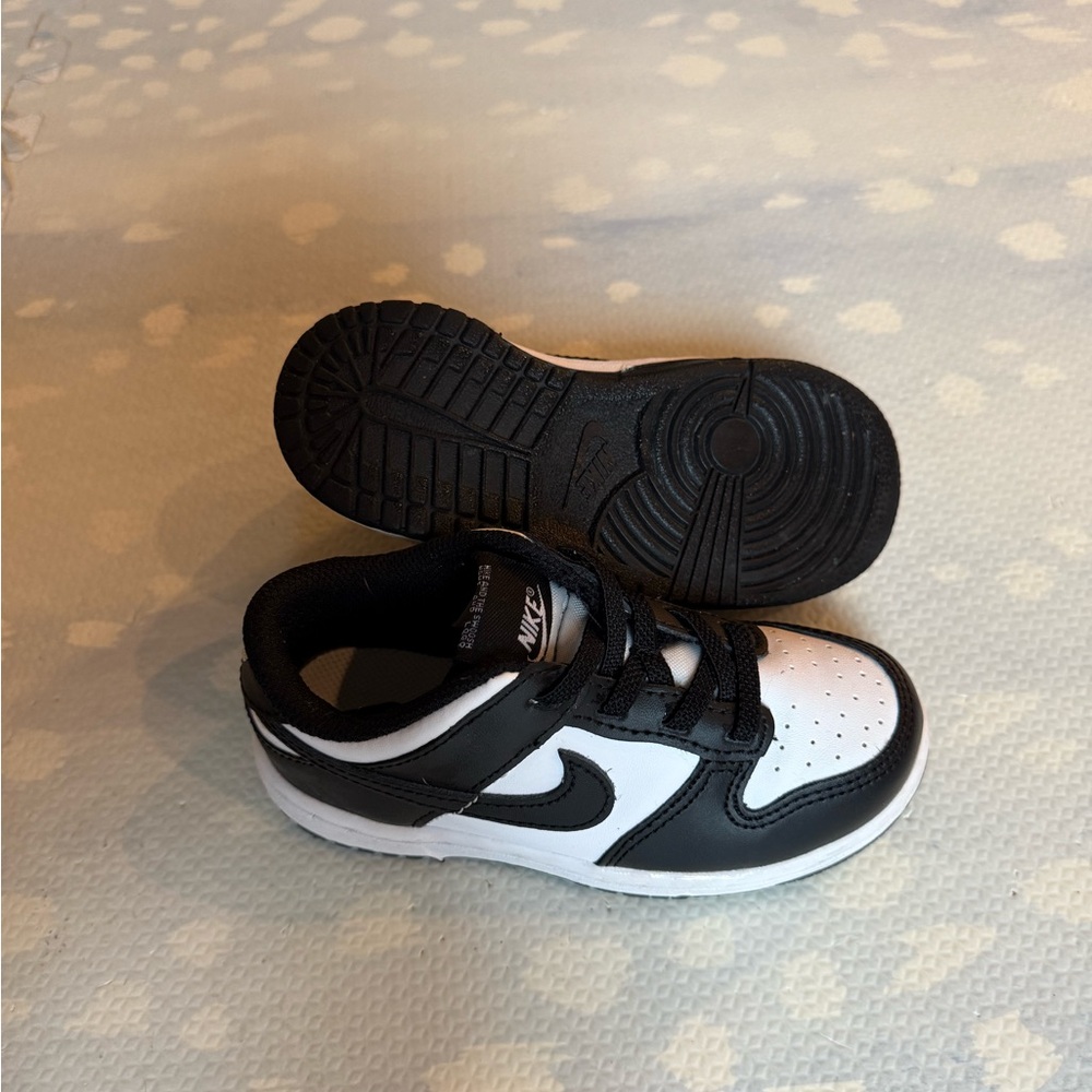 Nike Kids Black and White Sneakers